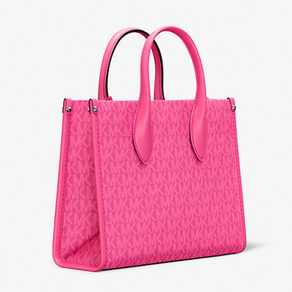 Michael Kors Mirella Small Signature Logo Crossbody Bag
Dragonfruit
NWT - Picture 3 of 16